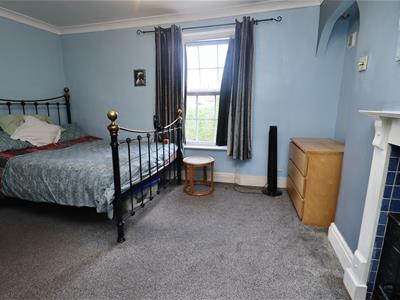 Picture 19